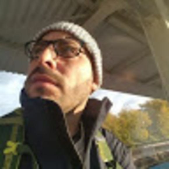 Meet your Posher, Carlos - Picture 1 of 1